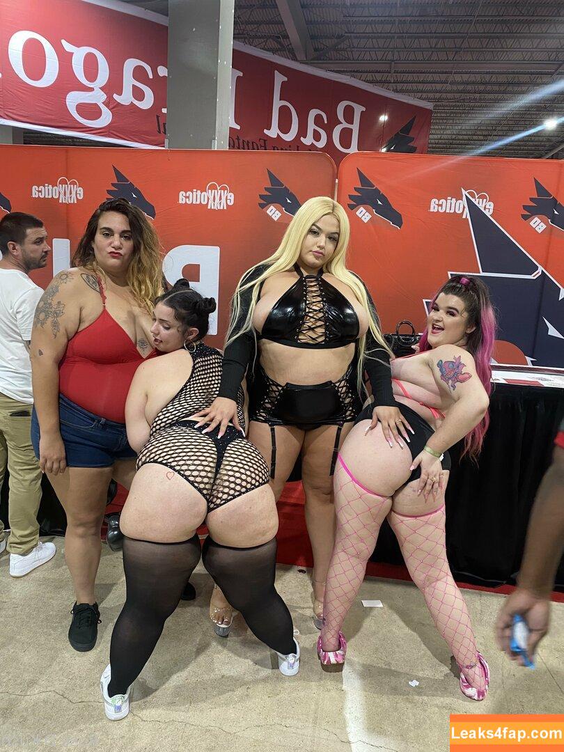 rose_d_kush / rosedkush__ leaked photo photo #0043