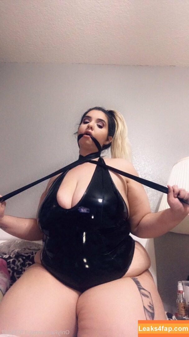 rose_d_kush / rosedkush__ leaked photo photo #0123