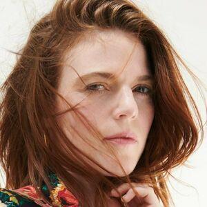 Rose Leslie фото #0007