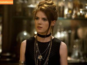 Rose Leslie photo #0055