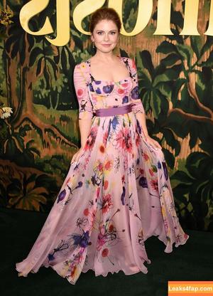 Rose McIver photo #0049