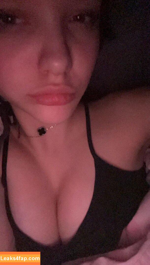 Rose4yu_ / Rosee4yu / rose4you__ leaked photo photo #0002