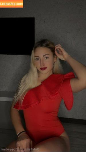 roseadam photo #0015