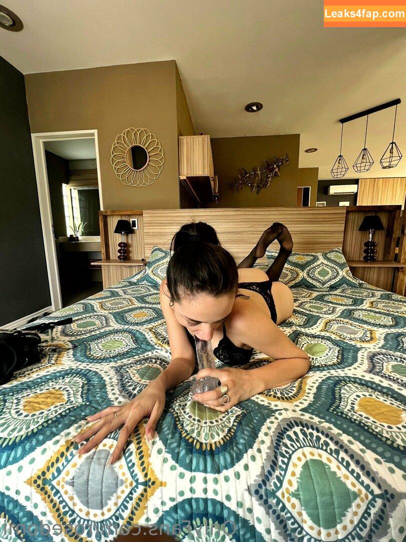 rosedomi /  leaked photo photo #0186