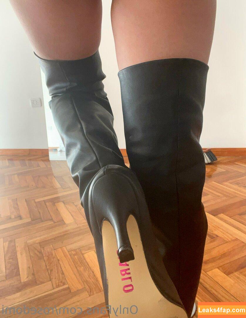rosedomi /  leaked photo photo #0246