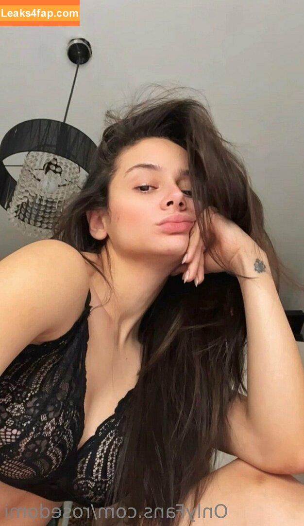 rosedomi /  leaked photo photo #0253