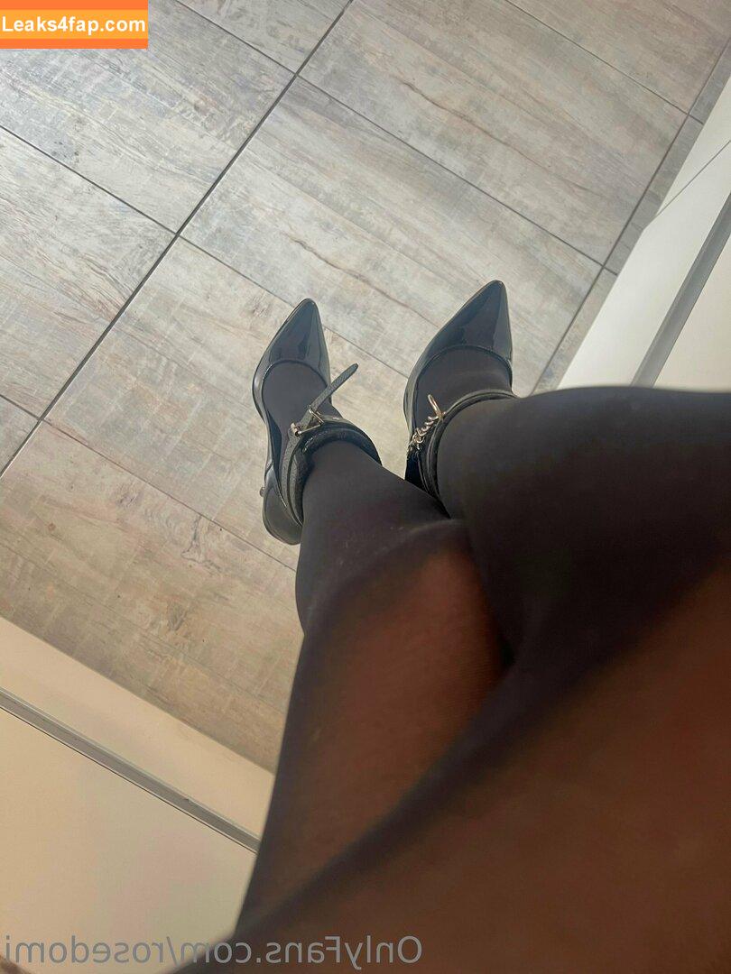 rosedomi /  leaked photo photo #0257