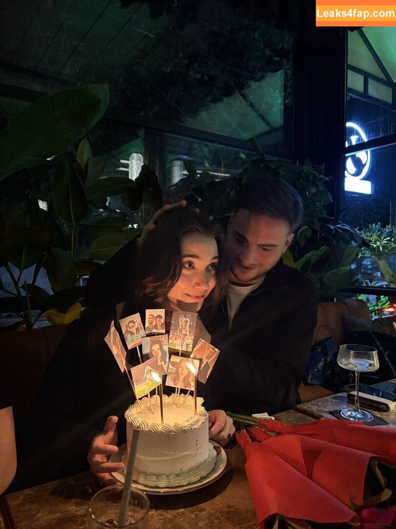 roseheus /  leaked photo photo #0002