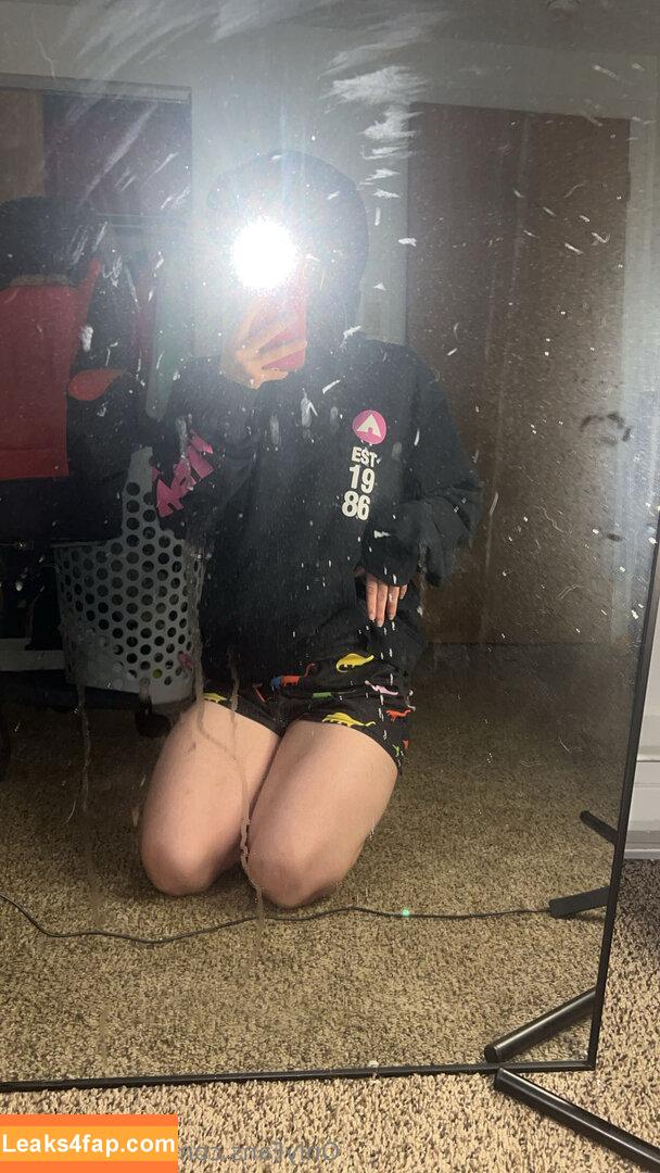 roselinaaaaa / roselinaaaa leaked photo photo #0008