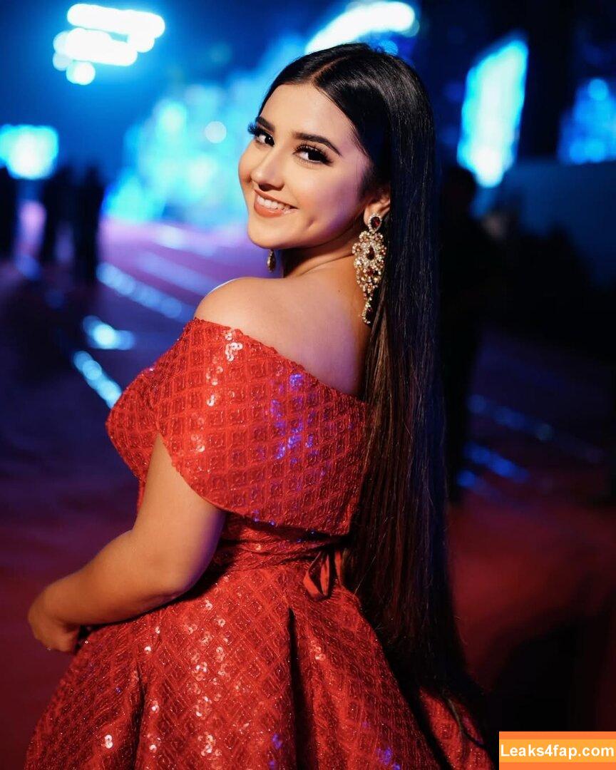 Roshni Walia / roshniwaliaa leaked photo photo #0004