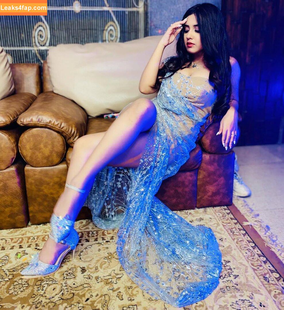 Roshni Walia / roshniwaliaa leaked photo photo #0013