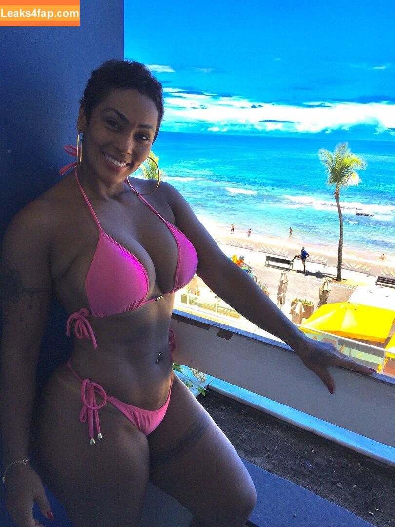 Rosiane Pinheiro / rosianepinheir / rosianepinheiro / rosypinheirotrans слитое фото фото #0038