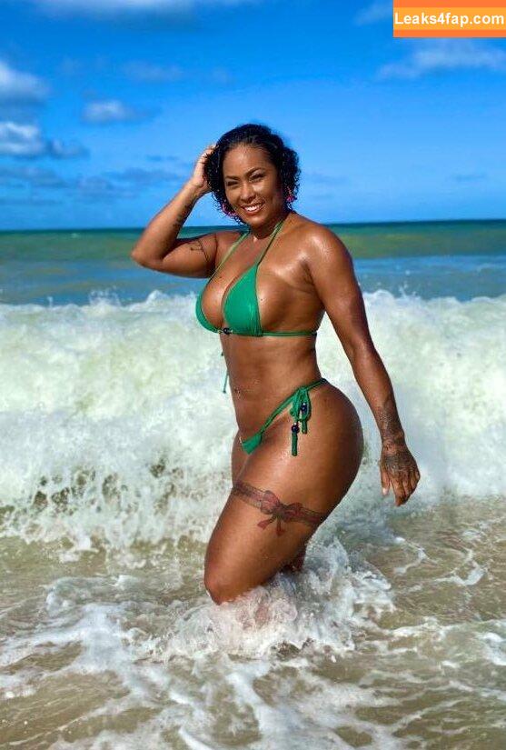 Rosiane Pinheiro / rosianepinheir / rosianepinheiro / rosypinheirotrans слитое фото фото #0060