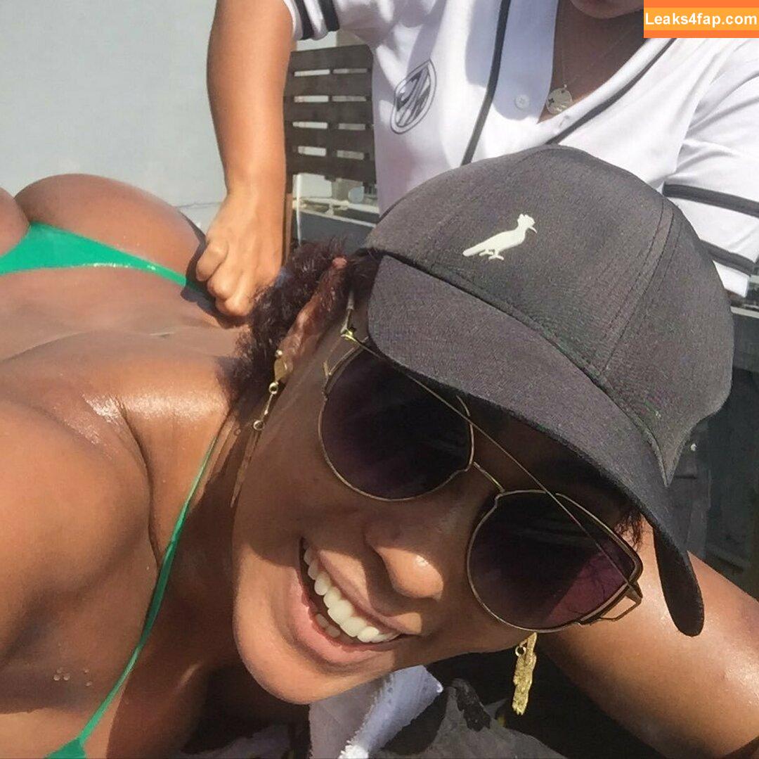 Rosiane Pinheiro / rosianepinheir / rosianepinheiro / rosypinheirotrans слитое фото фото #0105