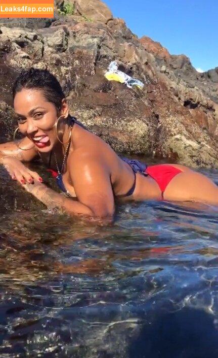 Rosiane Pinheiro / rosianepinheir / rosianepinheiro / rosypinheirotrans слитое фото фото #0122