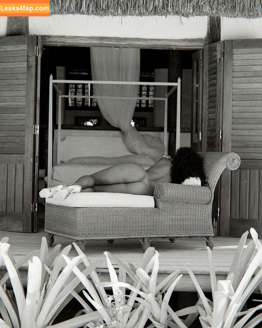 Rosiane Pinheiro / rosianepinheir / rosianepinheiro / rosypinheirotrans слитое фото фото #0144