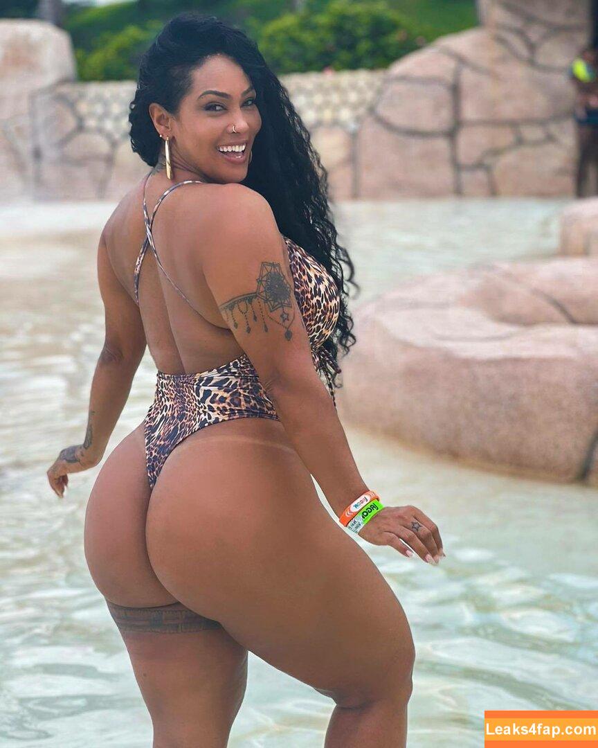 Rosiane Pinheiro / rosianepinheir / rosianepinheiro / rosypinheirotrans слитое фото фото #0175