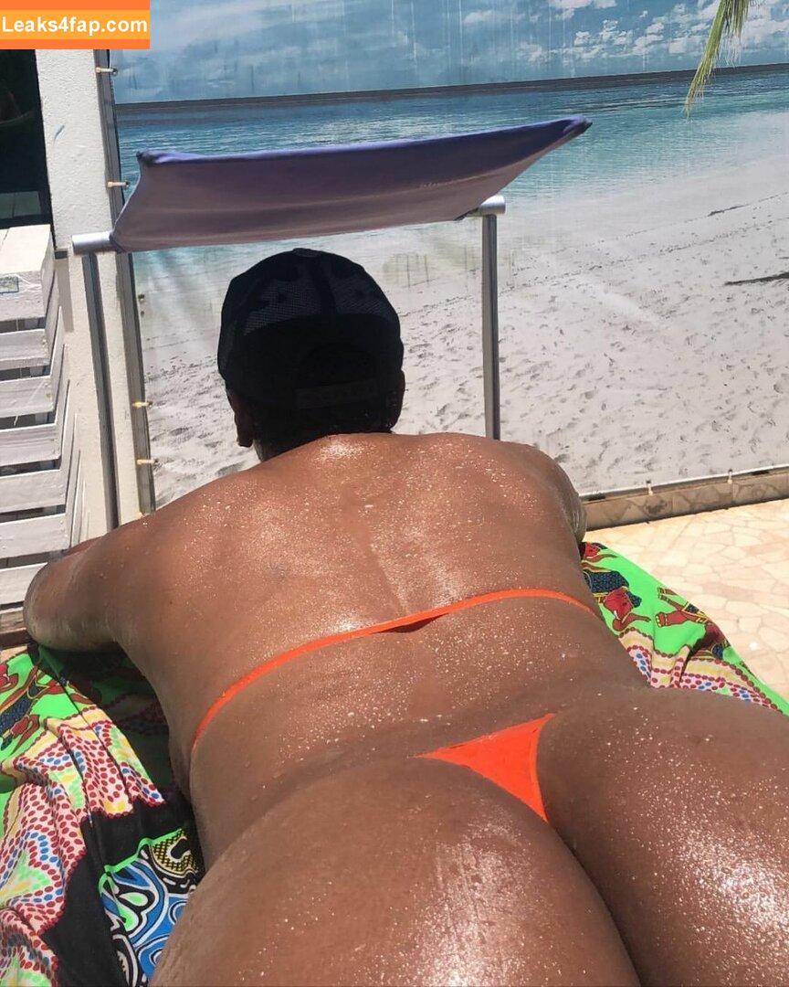 Rosiane Pinheiro / rosianepinheir / rosianepinheiro / rosypinheirotrans слитое фото фото #0210