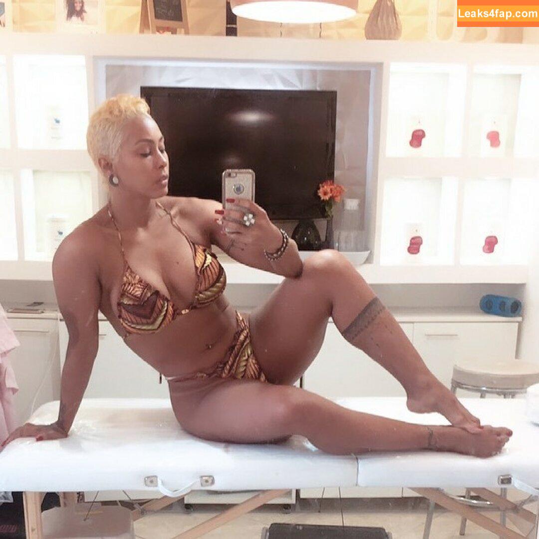 Rosiane Pinheiro / rosianepinheir / rosianepinheiro / rosypinheirotrans слитое фото фото #0251