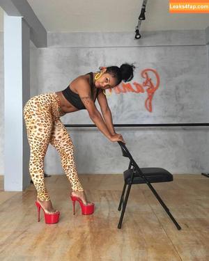 Rosiane Pinheiro фото #0177