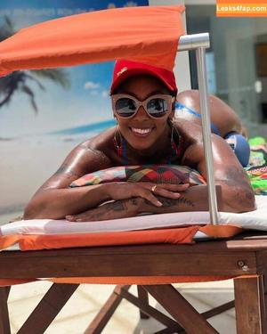 Rosiane Pinheiro фото #0211