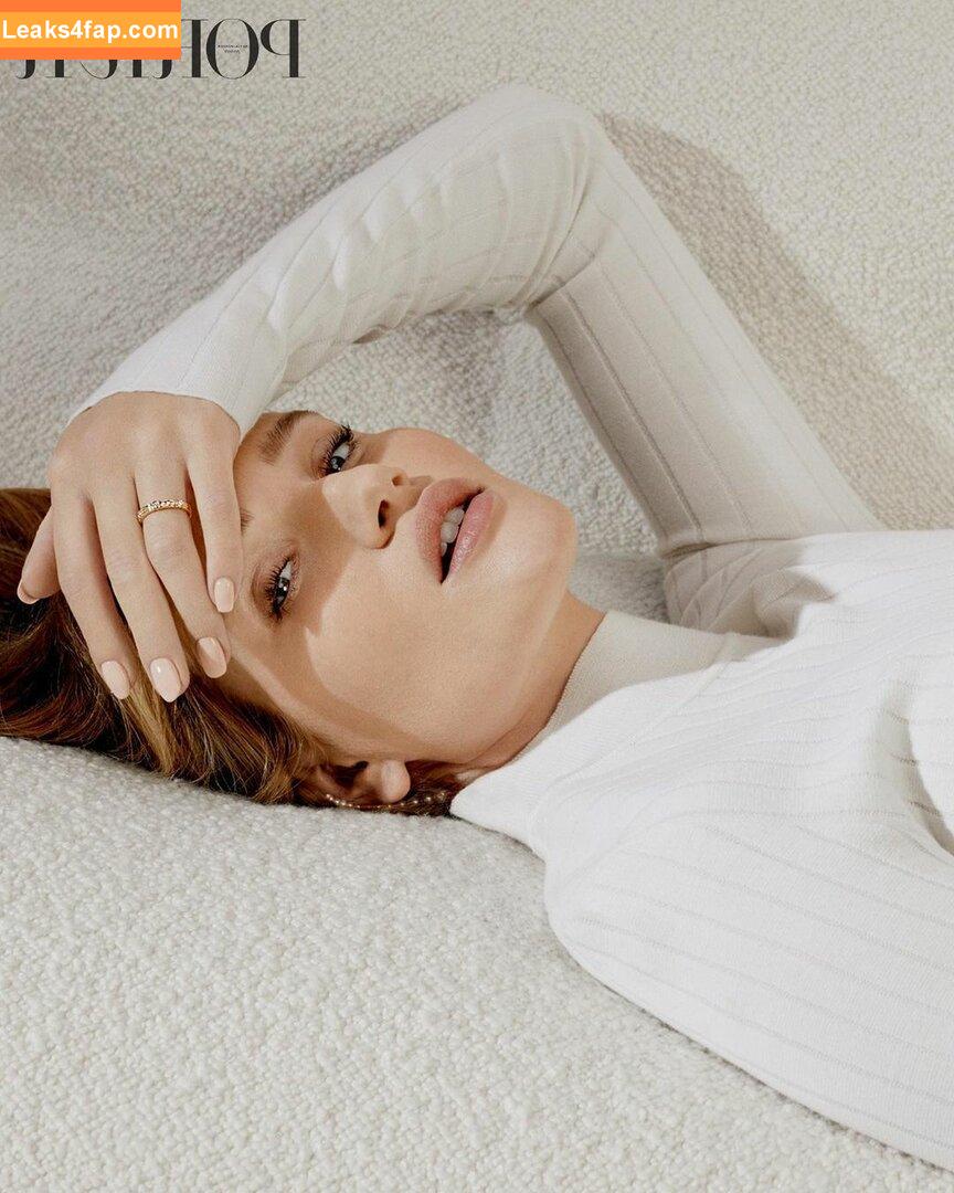 Rosie Huntington-Whiteley / rosiehw leaked photo photo #0005