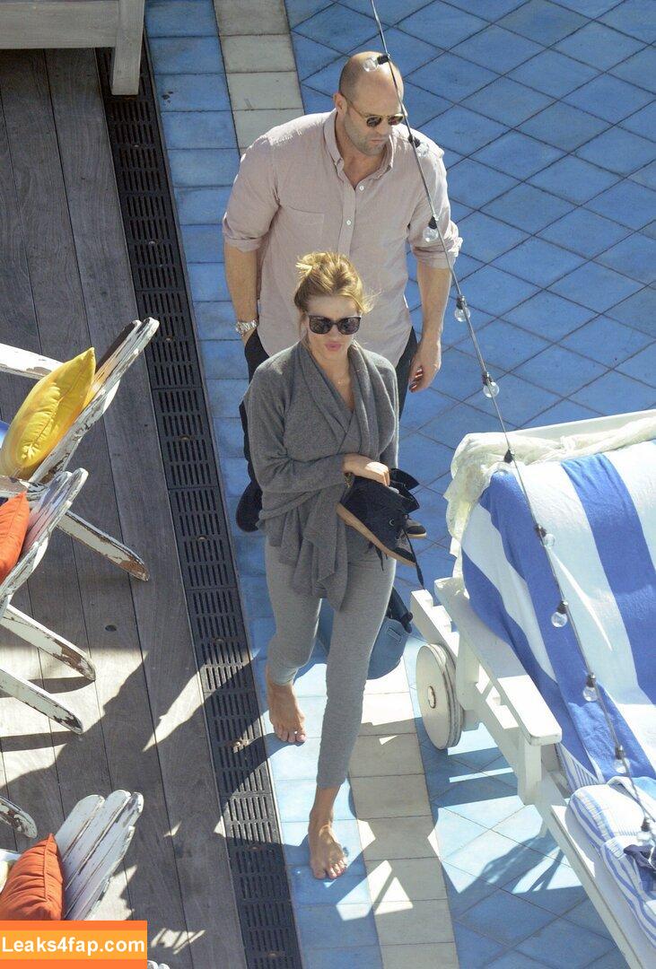 Rosie Huntington-Whiteley / rosiehw слитое фото фото #0045