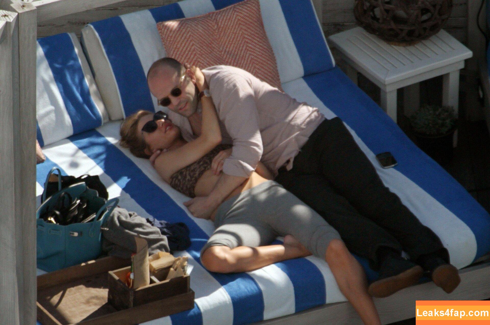 Rosie Huntington-Whiteley / rosiehw слитое фото фото #0056