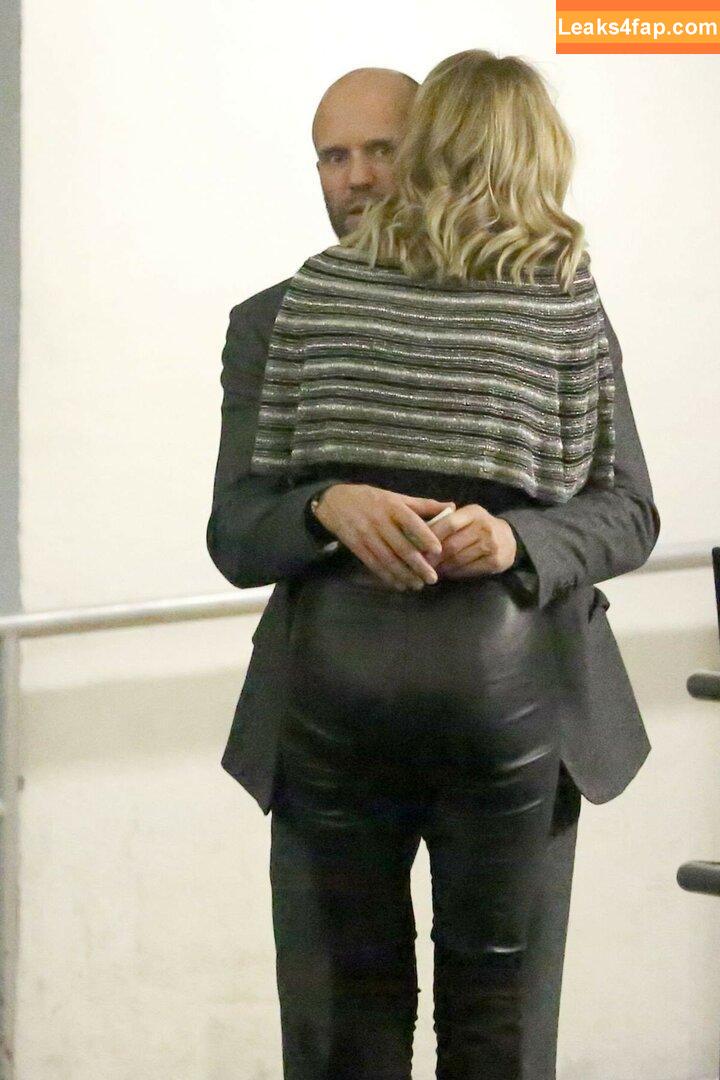 Rosie Huntington-Whiteley / rosiehw слитое фото фото #0065