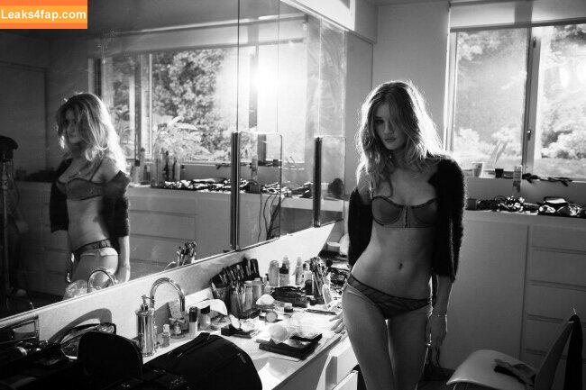Rosie Huntington-Whiteley / rosiehw слитое фото фото #0359