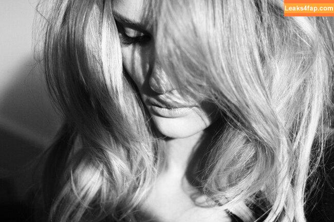 Rosie Huntington-Whiteley / rosiehw слитое фото фото #0361