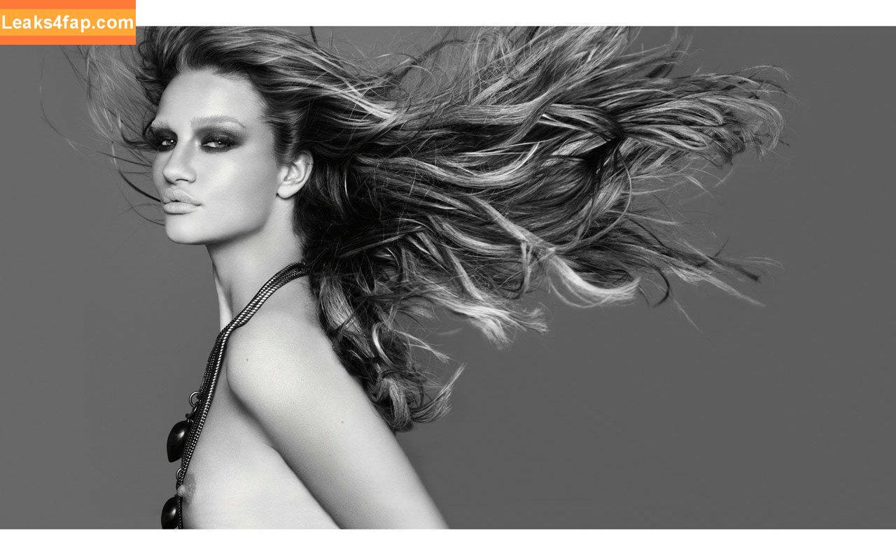 Rosie Huntington-Whiteley / rosiehw слитое фото фото #0393