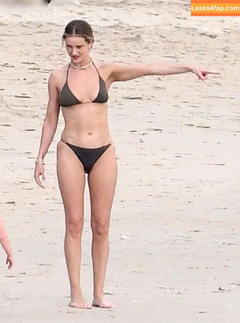 Rosie Huntington-Whiteley / rosiehw leaked photo photo #0563