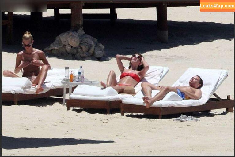 Rosie Huntington-Whiteley / rosiehw слитое фото фото #0617