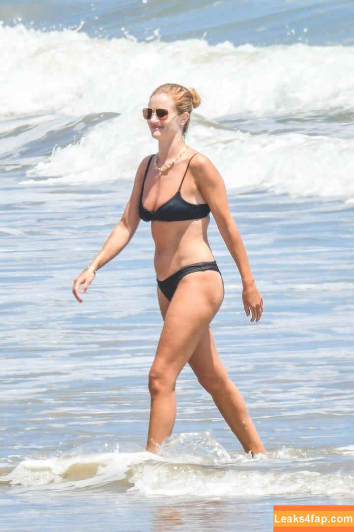 Rosie Huntington-Whiteley / rosiehw leaked photo photo #0786