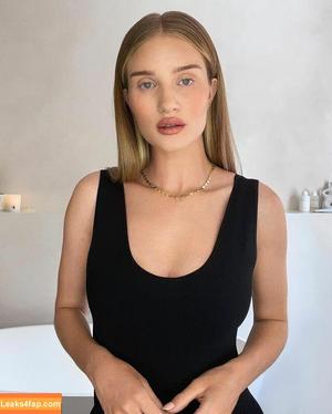 Rosie Huntington-Whiteley фото #0025