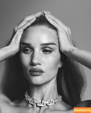 Rosie Huntington-Whiteley фото #0085