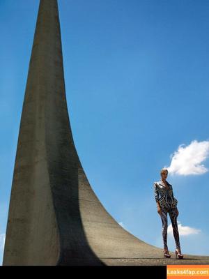 Rosie Huntington-Whiteley фото #0225