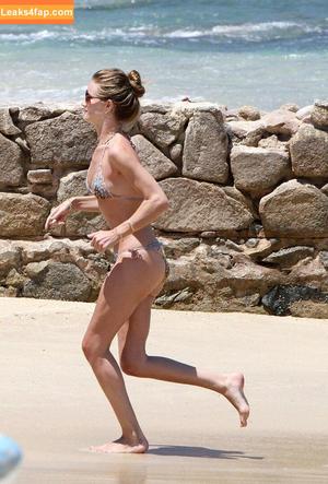 Rosie Huntington-Whiteley photo #0615