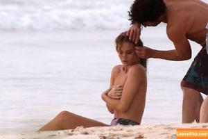 Rosie Huntington-Whiteley photo #0857