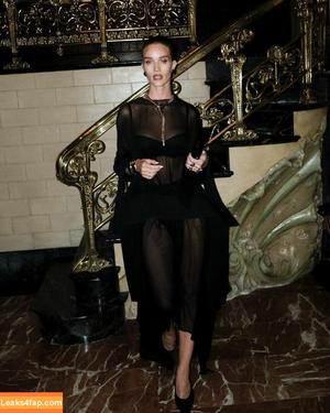 Rosie Huntington-Whiteley photo #0956