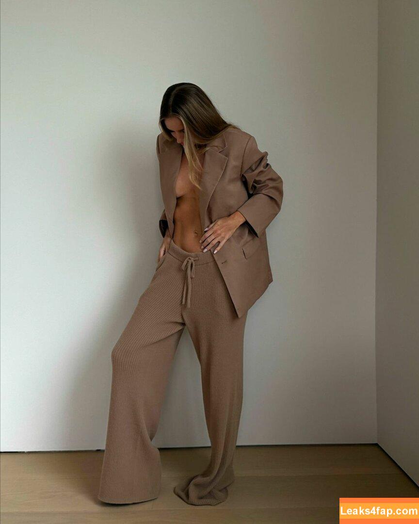 Rosie Huntington-Whiteley / rosiehw leaked photo photo #1038