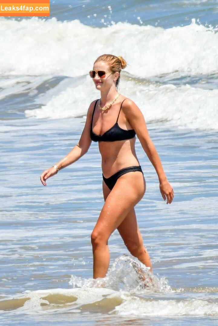 Rosie Huntington-Whiteley / rosiehw leaked photo photo #1138