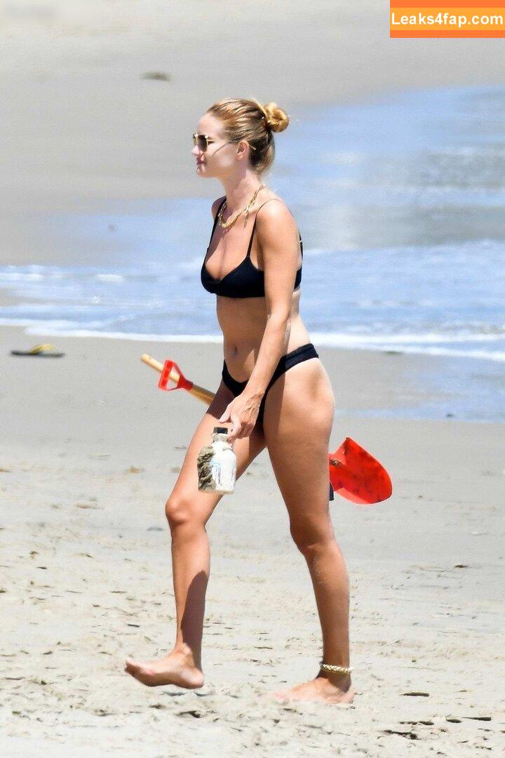 Rosie Huntington-Whiteley / rosiehw leaked photo photo #1144