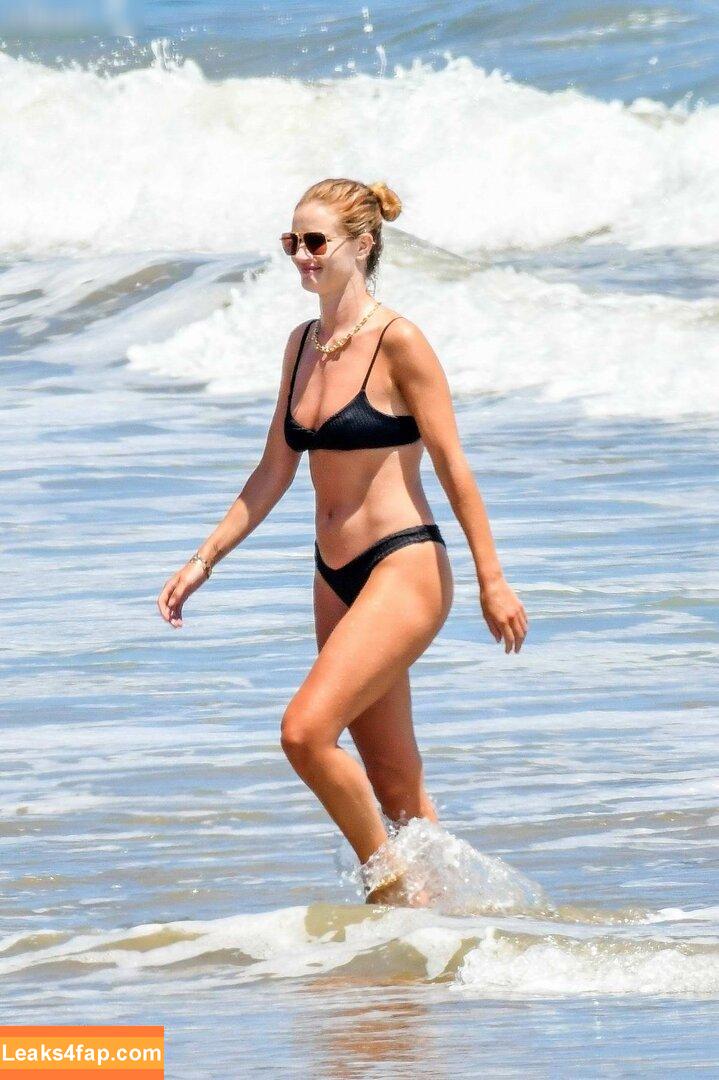 Rosie Huntington-Whiteley / rosiehw leaked photo photo #1145