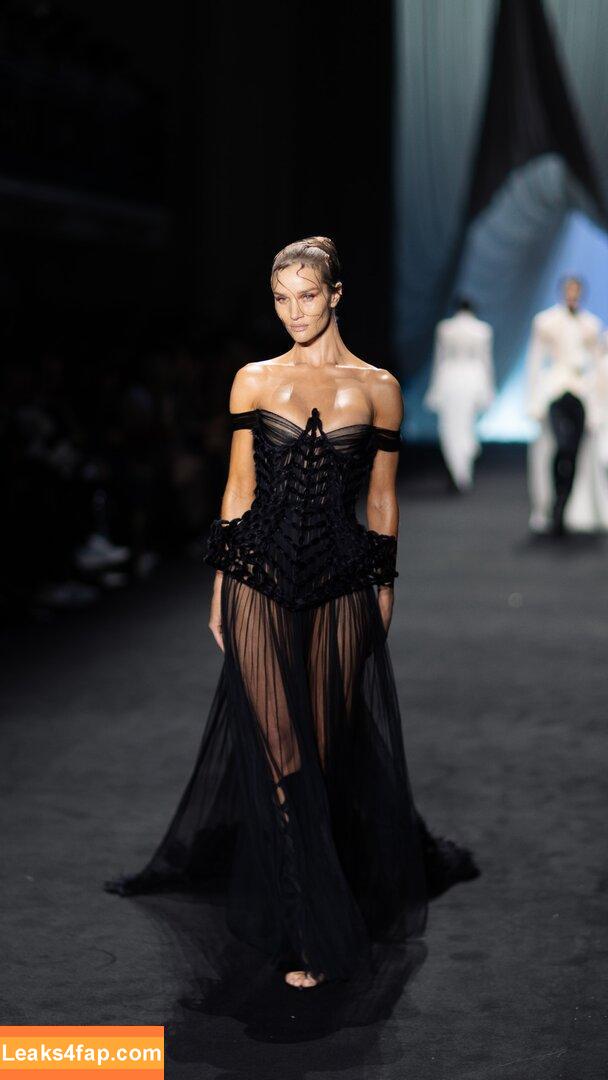 Rosie Huntington-Whiteley / rosiehw leaked photo photo #1200