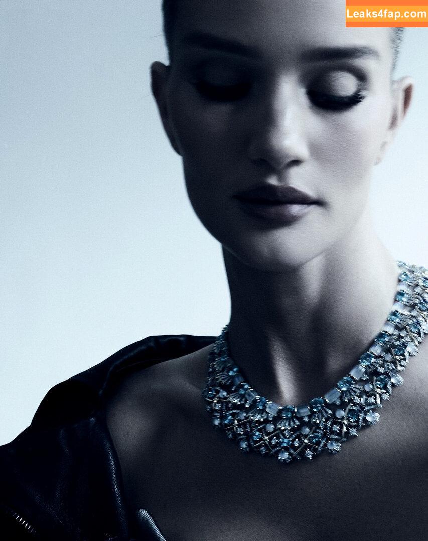 Rosie Huntington-Whiteley / rosiehw leaked photo photo #1349