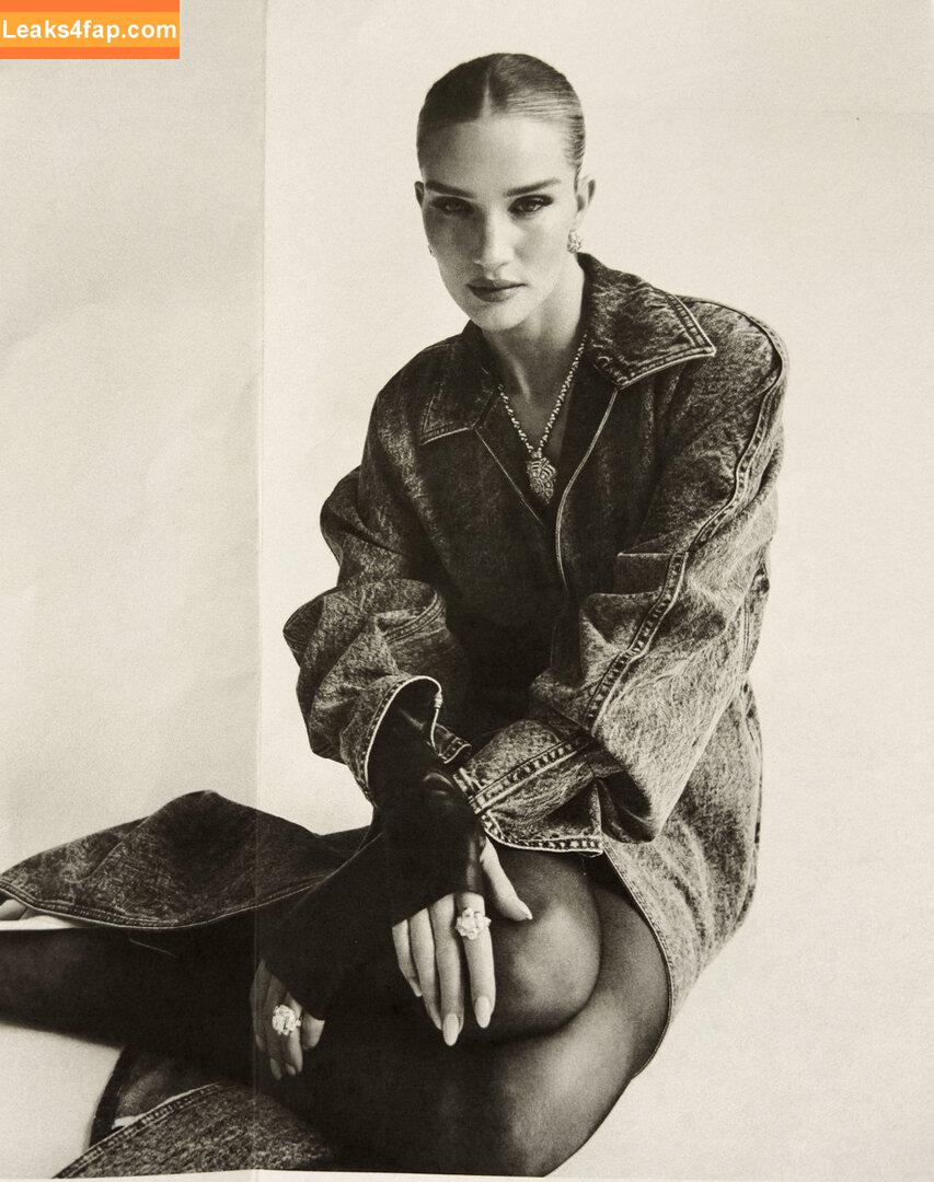 Rosie Huntington-Whiteley / rosiehw leaked photo photo #1350