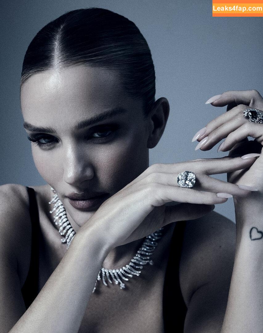 Rosie Huntington-Whiteley / rosiehw leaked photo photo #1351
