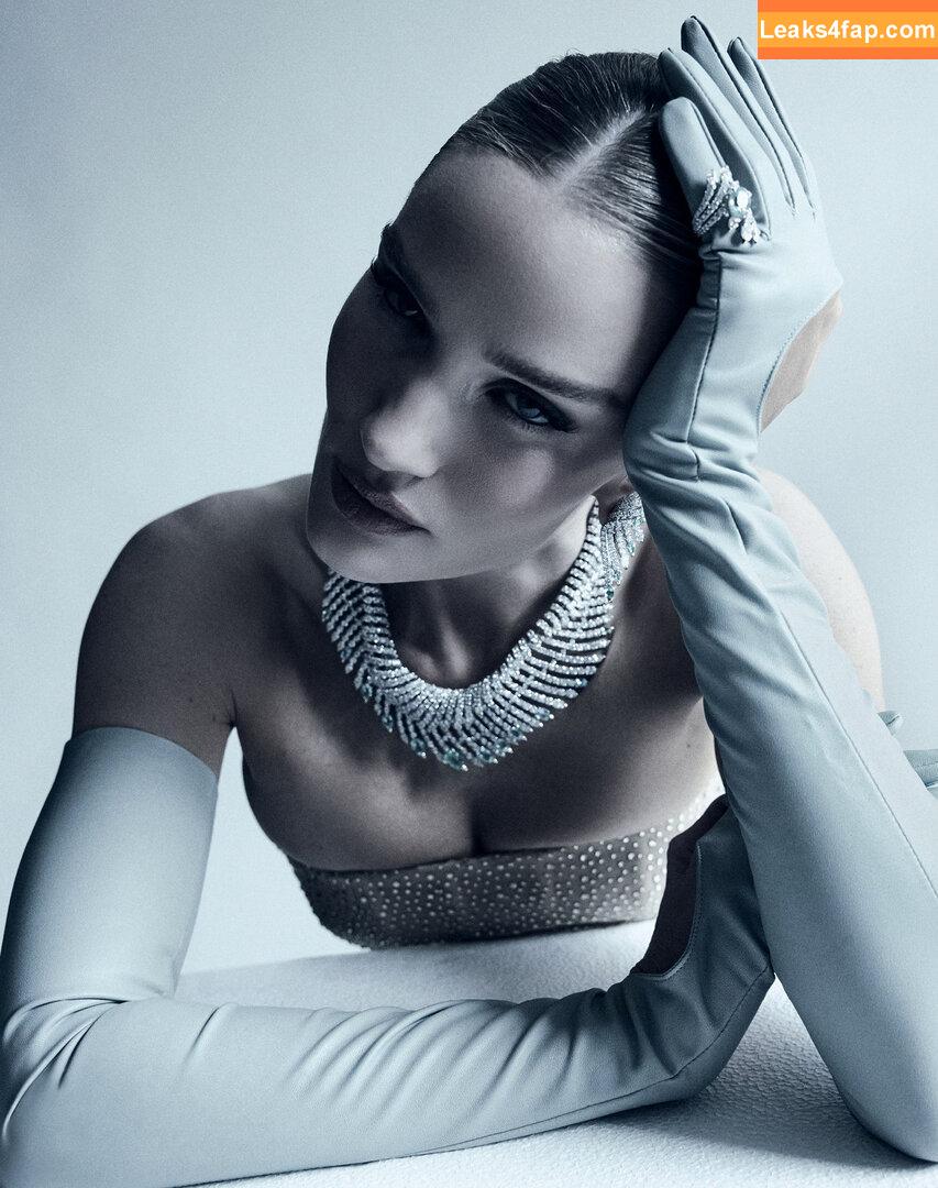 Rosie Huntington-Whiteley / rosiehw leaked photo photo #1352